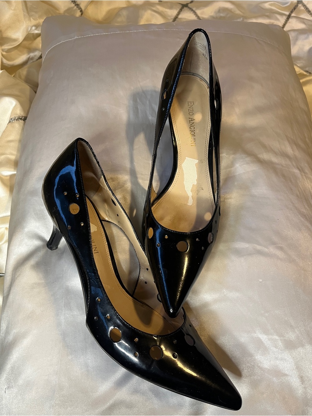 Reduced! Enzo Angiolini Black Patent Pointed-Toe Kitten Heels With Cutouts